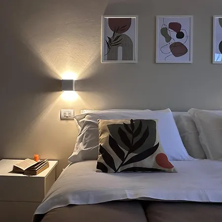 Milano Malpensa, Self Check-in, Ac Civico 24 * Oleggio